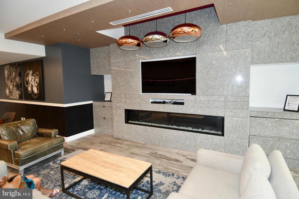 5225 POOKS HILL ROAD Unit: 222N