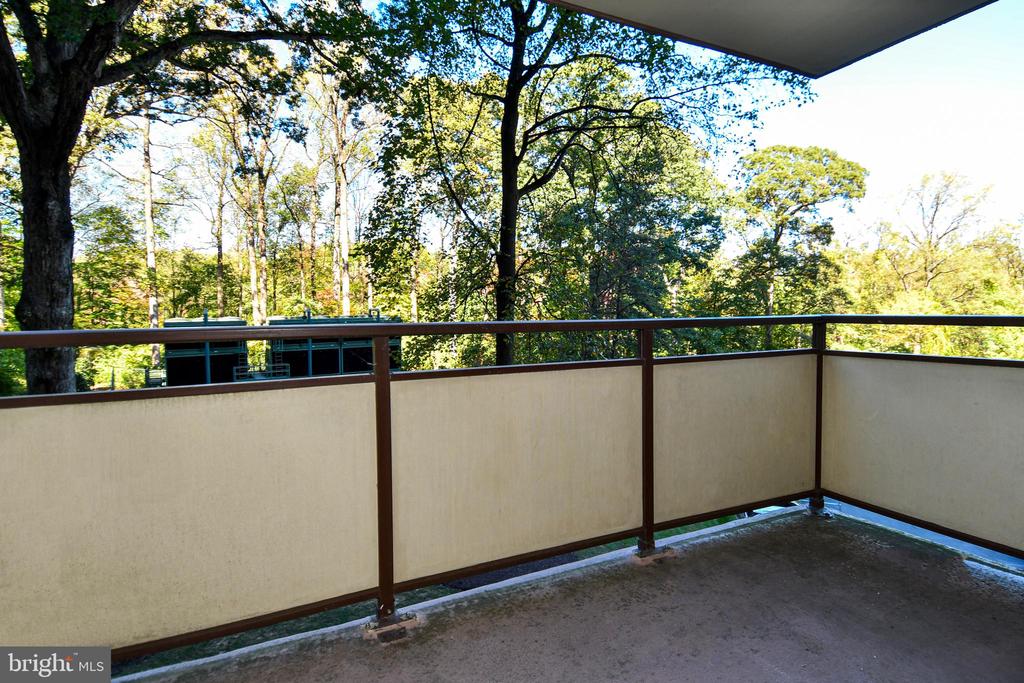 5225 POOKS HILL ROAD Unit: 222N
