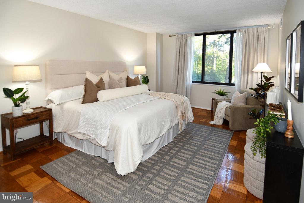 5225 POOKS HILL ROAD Unit: 222N