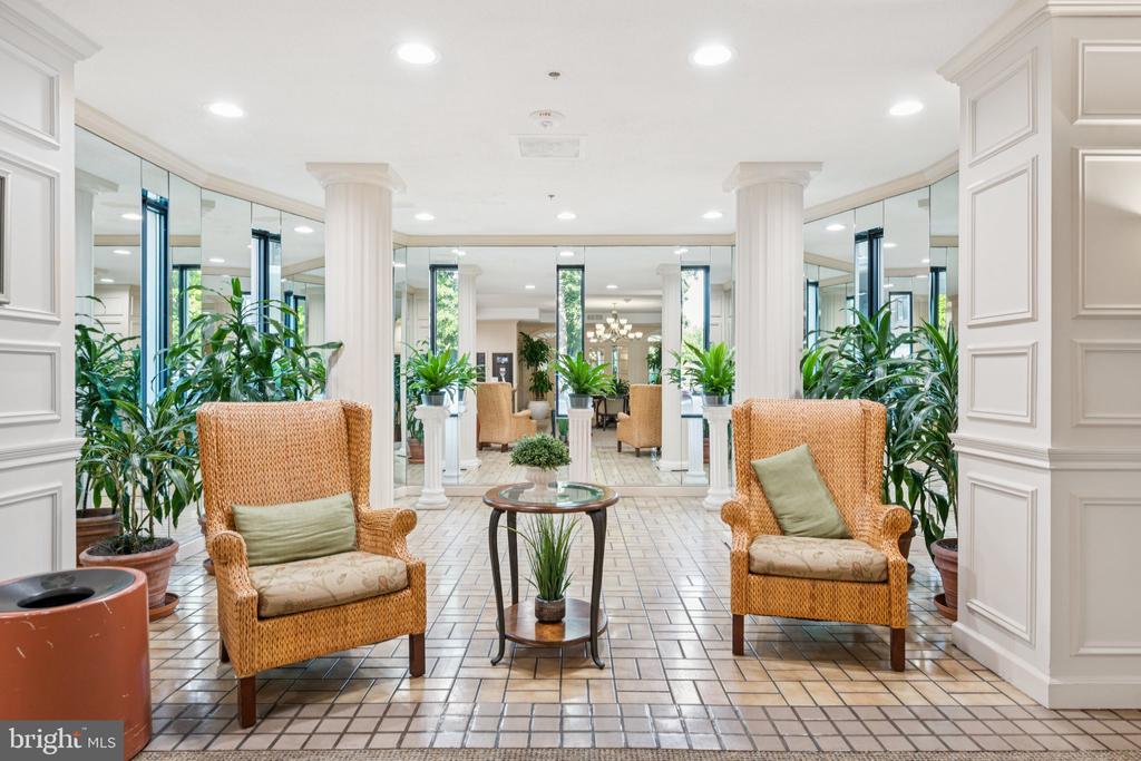 15115 INTERLACHEN DRIVE Unit: 3-626