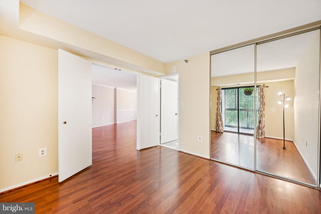 15115 INTERLACHEN DRIVE Unit: 3-626