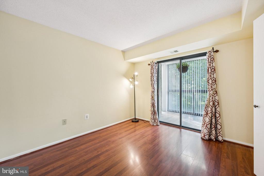15115 INTERLACHEN DRIVE Unit: 3-626