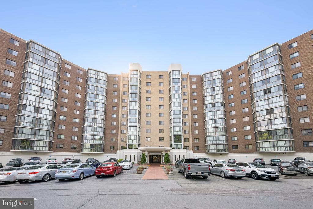 15115 INTERLACHEN DRIVE Unit: 3-626