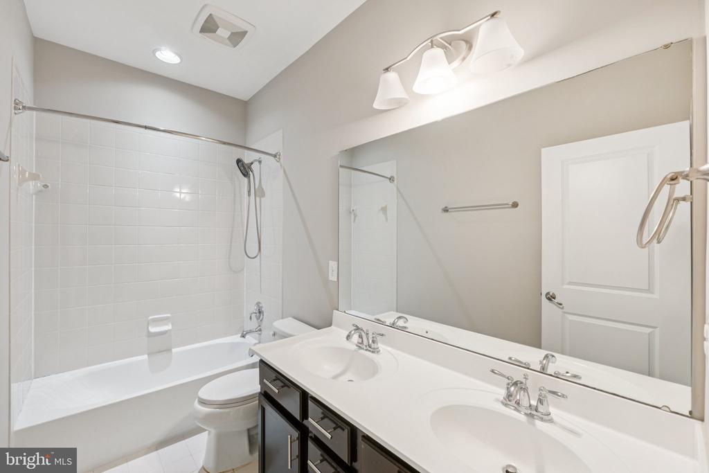 22626 SHINING HARNESS STREET