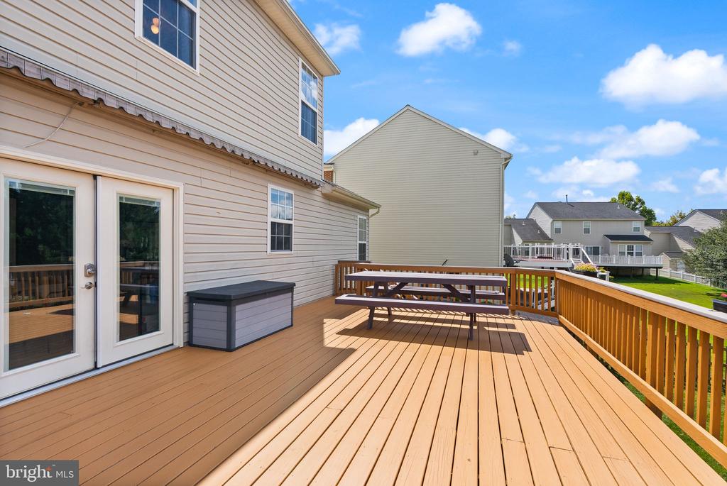 18404 BRIGHT PLUME TERRACE