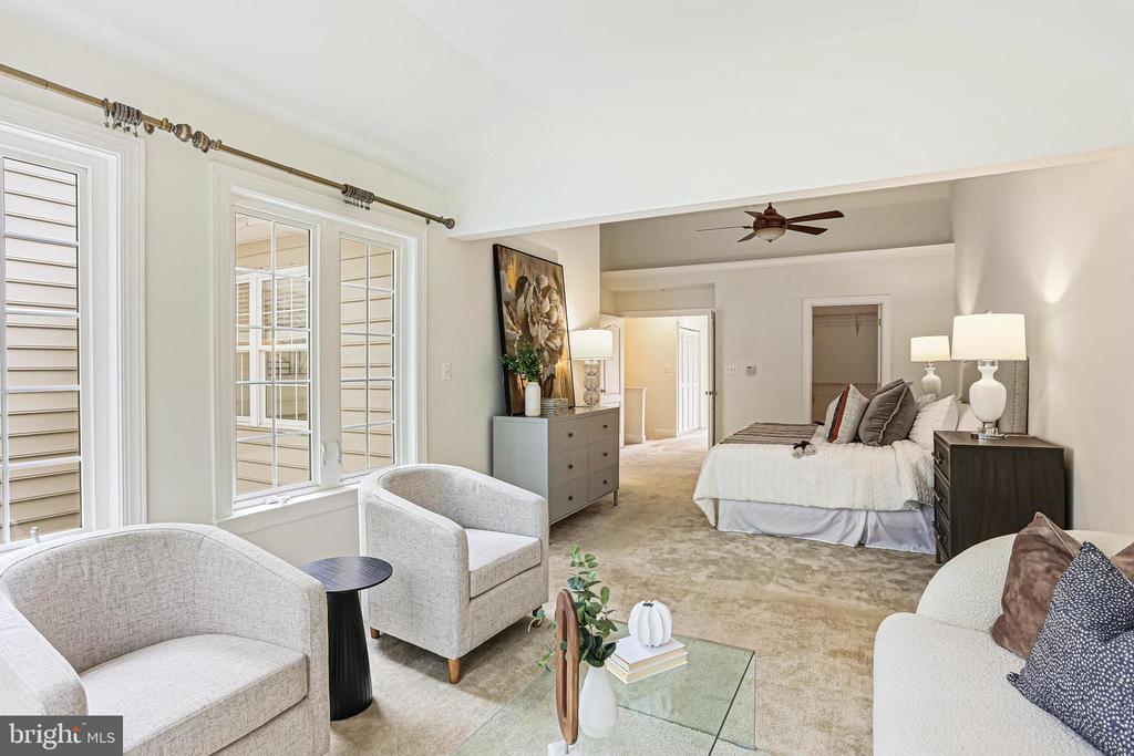 22151 FAIR GARDEN LANE