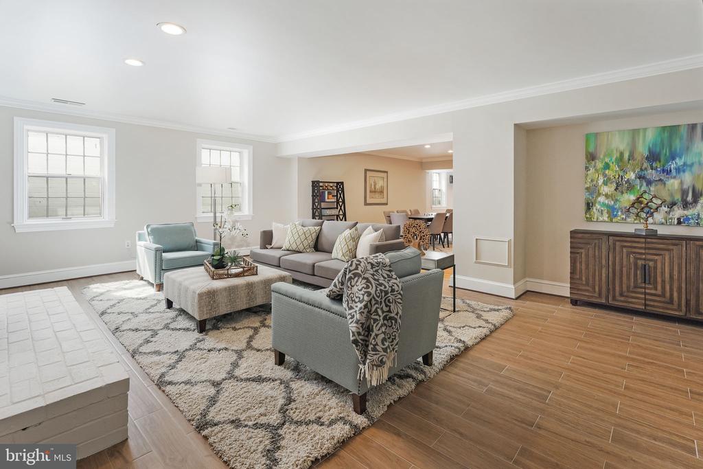 10100 NORTON ROAD