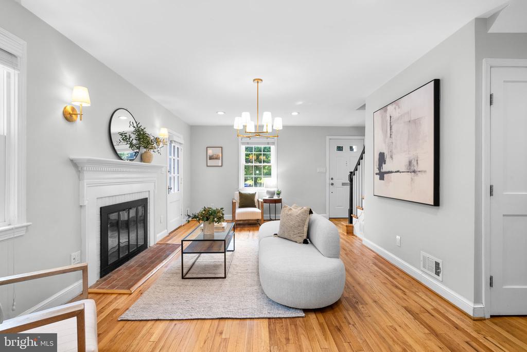 409 PENWOOD ROAD