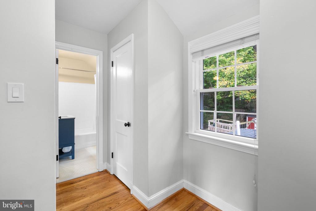 409 PENWOOD ROAD