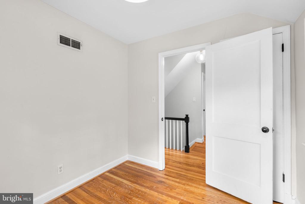 409 PENWOOD ROAD