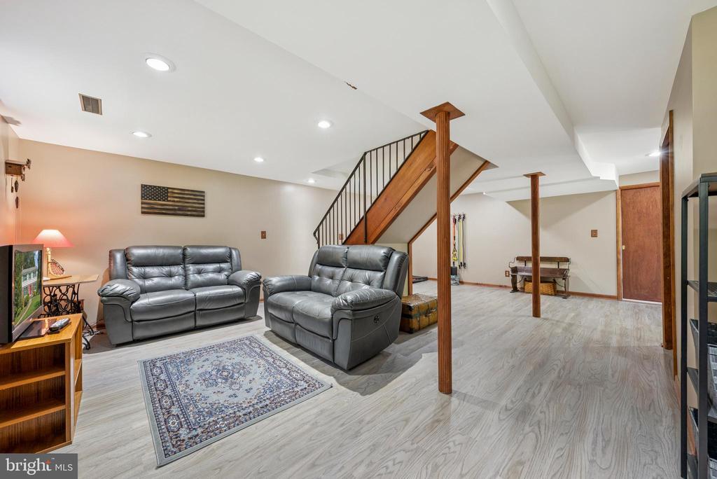 17801 STRILEY DRIVE