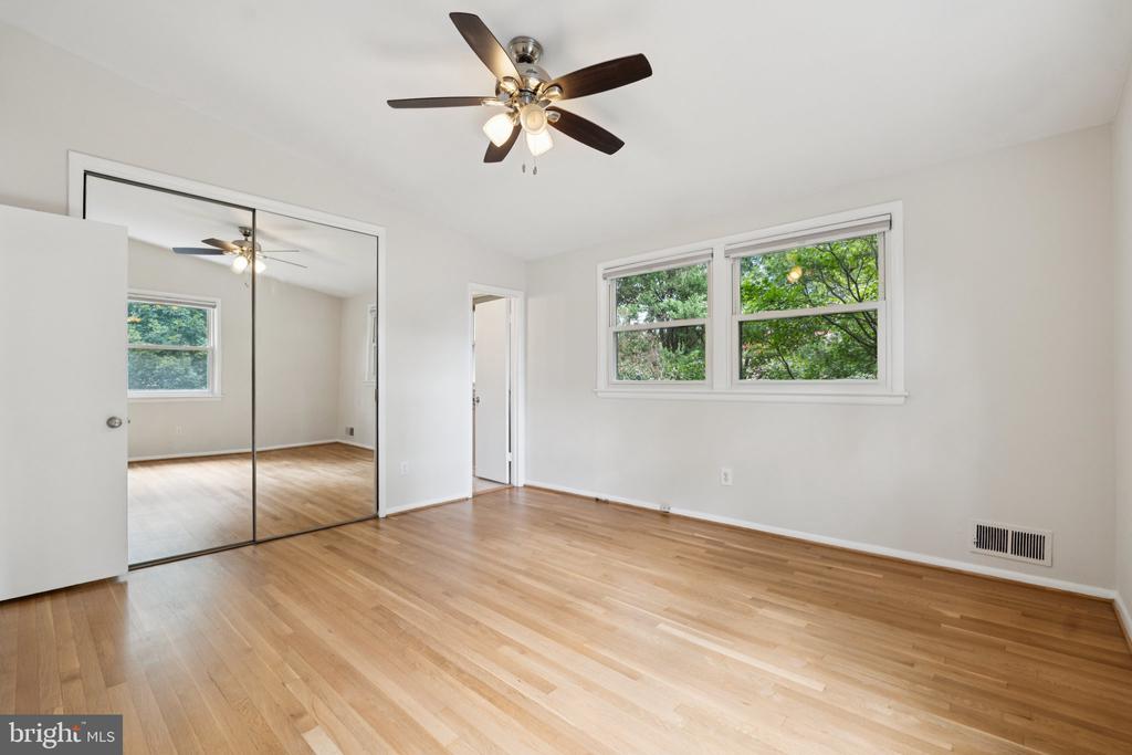 11410 CAM COURT