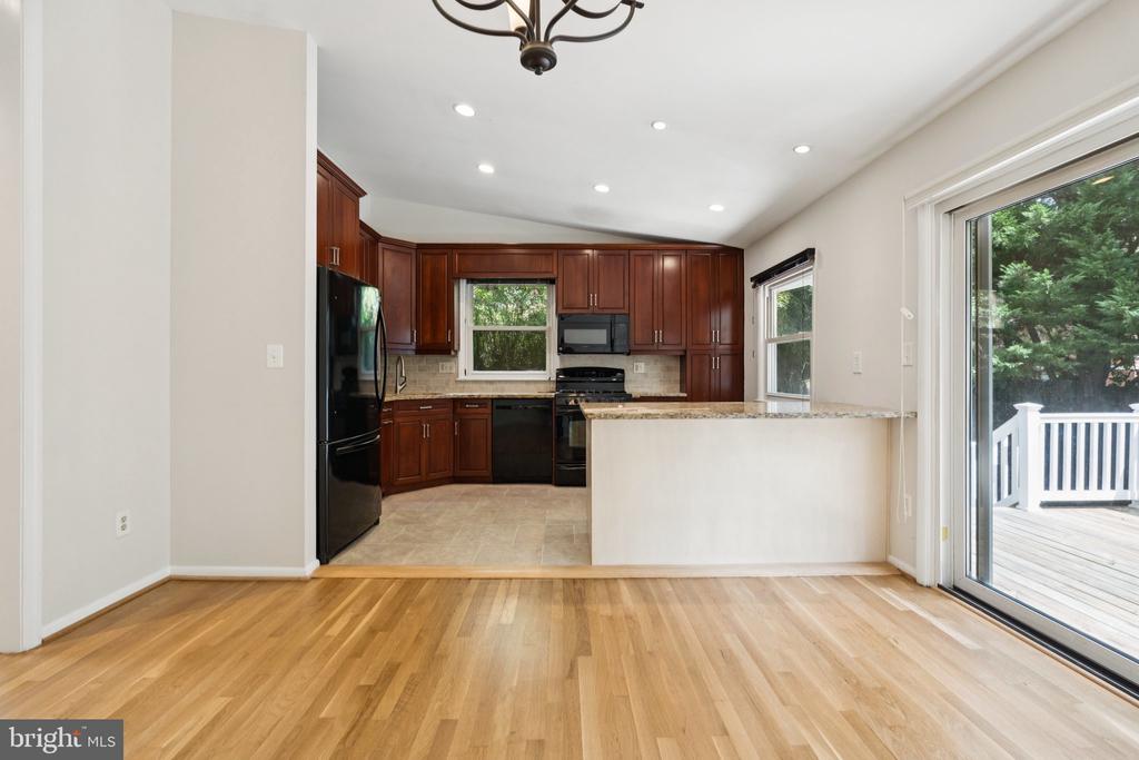 11410 CAM COURT