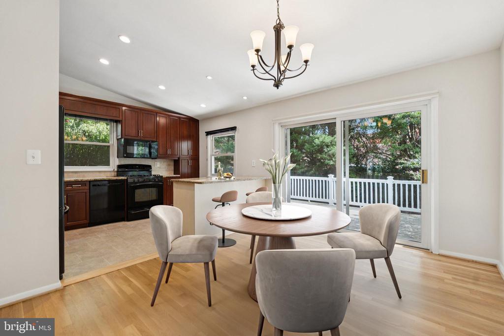 11410 CAM COURT