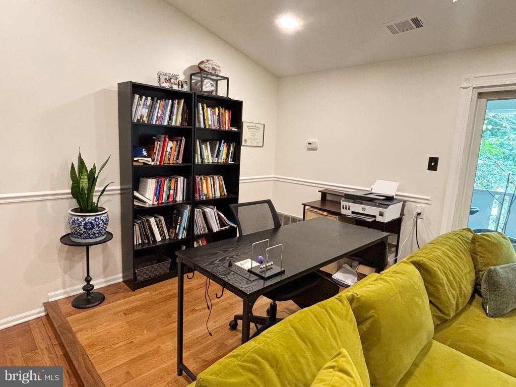 12309 SILVERGATE WAY Unit: 908-M