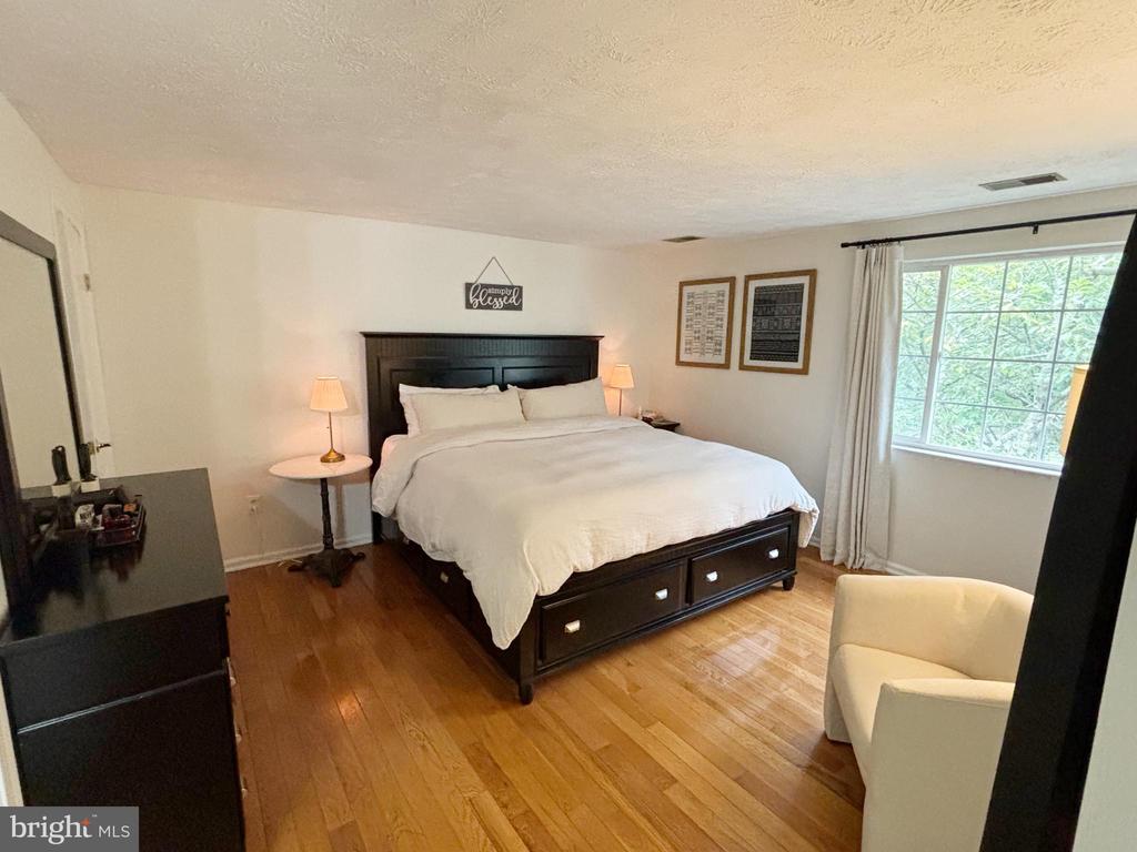 12309 SILVERGATE WAY Unit: 908-M