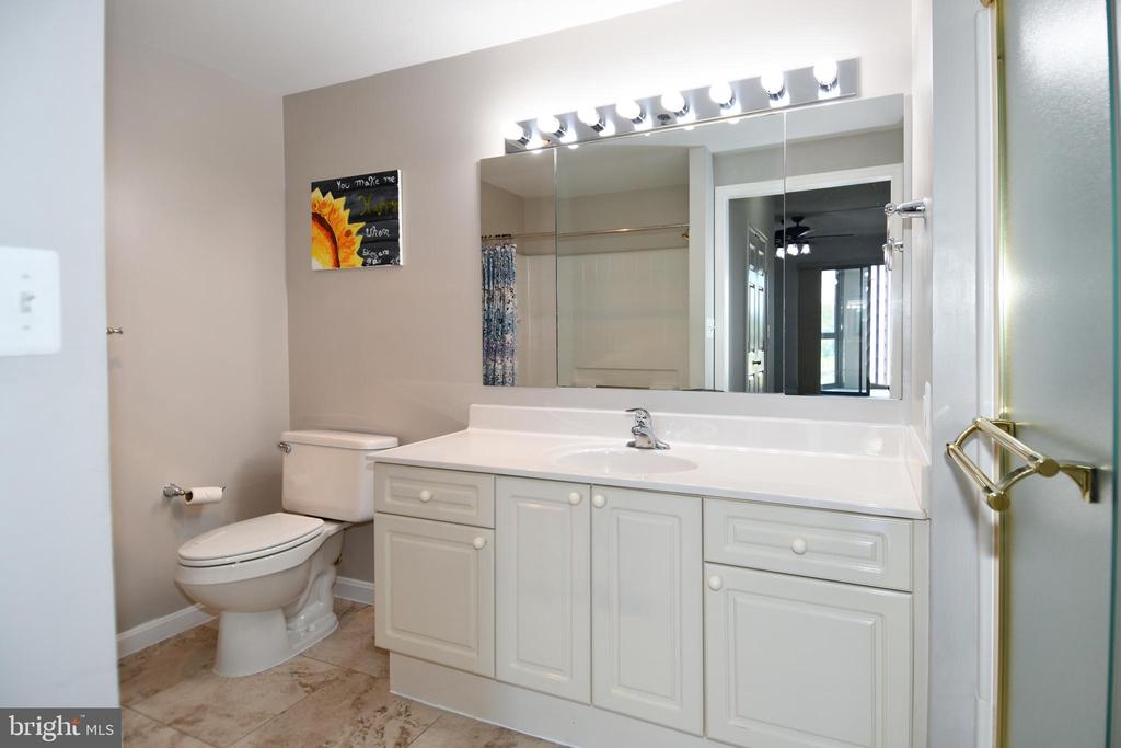 3100 N LEISURE WORLD BOULEVARD Unit: 611