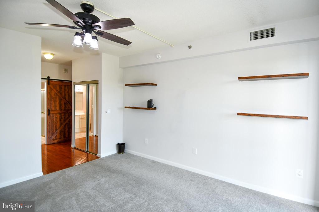 3100 N LEISURE WORLD BOULEVARD Unit: 611