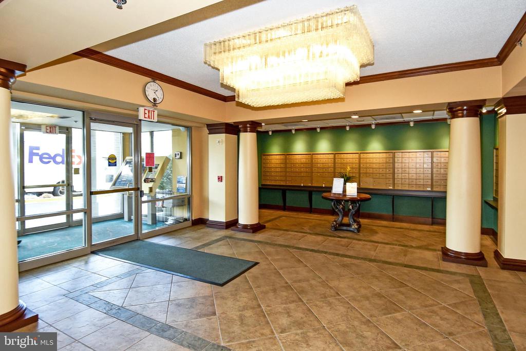 3100 N LEISURE WORLD BOULEVARD Unit: 611