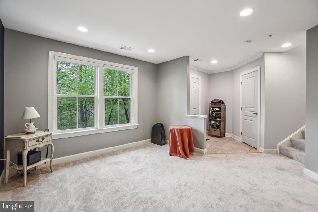 410 LADY FERN PLACE