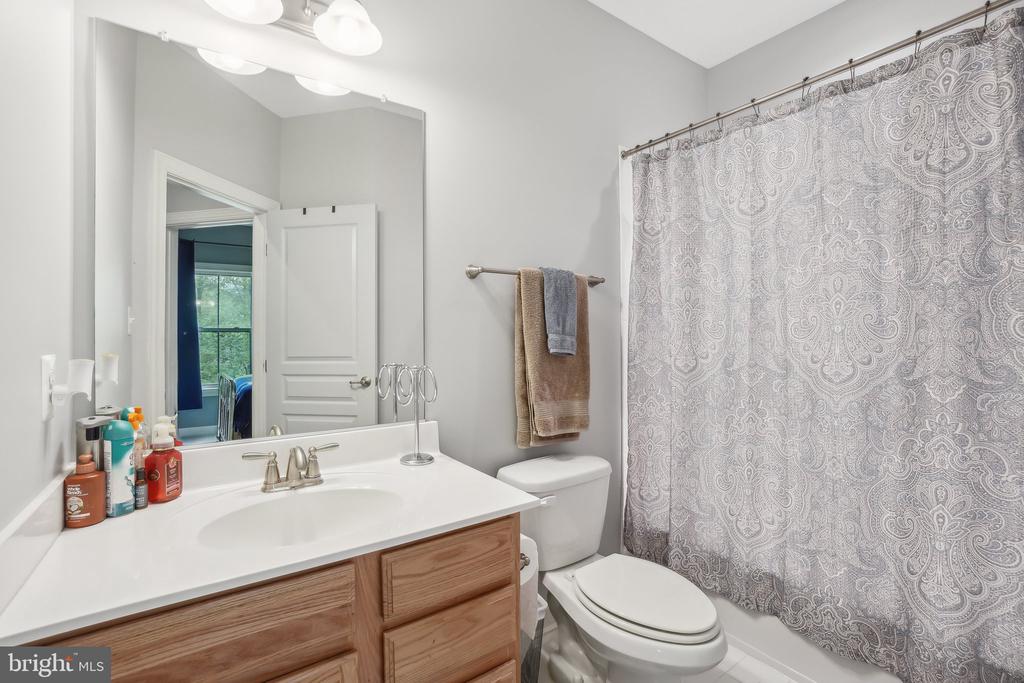 410 LADY FERN PLACE