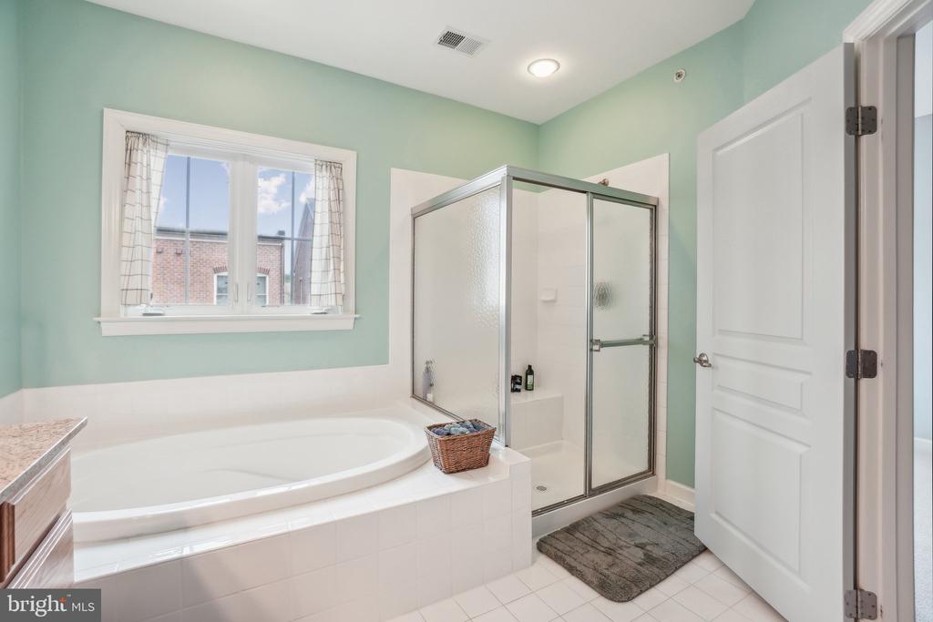 410 LADY FERN PLACE