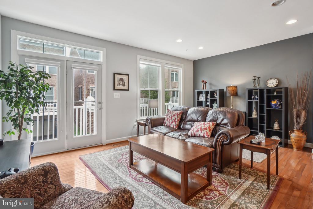 410 LADY FERN PLACE