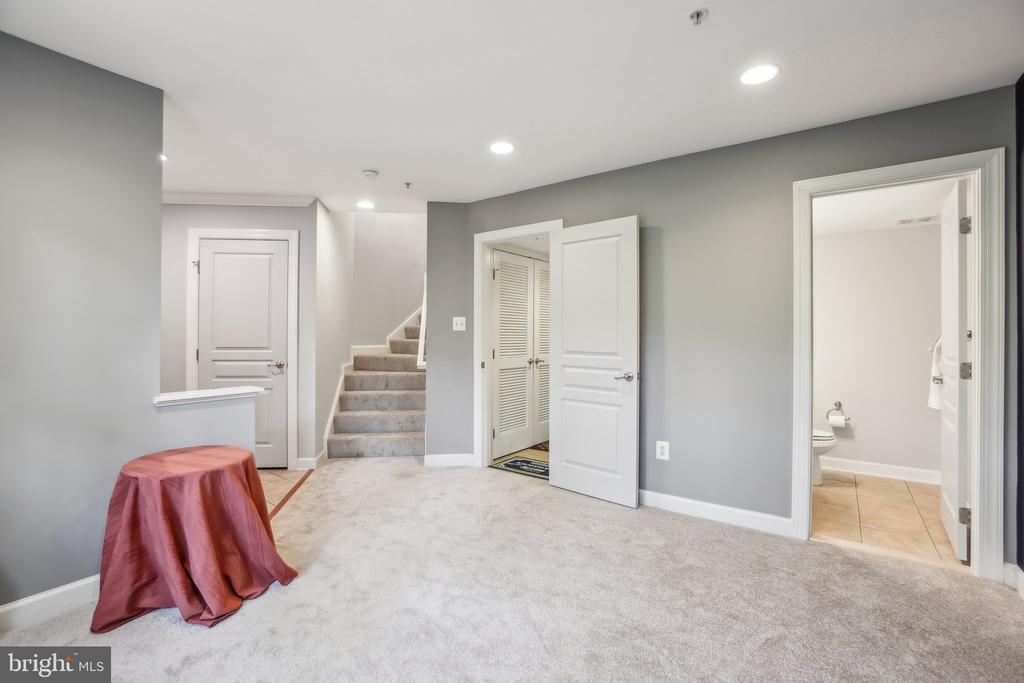 410 LADY FERN PLACE