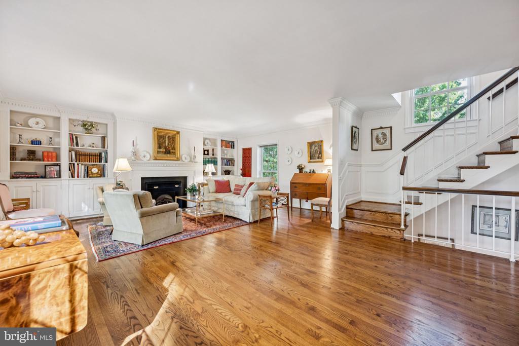 10906 WICKSHIRE WAY Unit: F-4