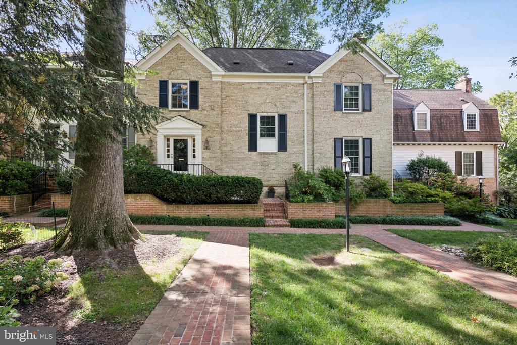 10906 WICKSHIRE WAY Unit: F-4