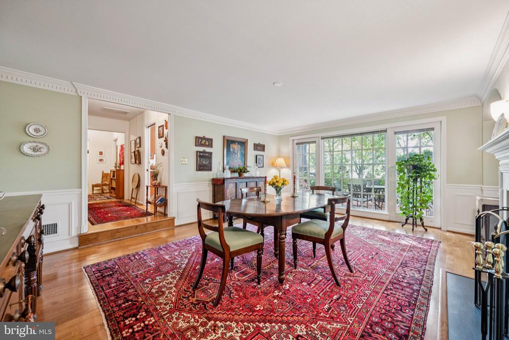 10906 WICKSHIRE WAY Unit: F-4