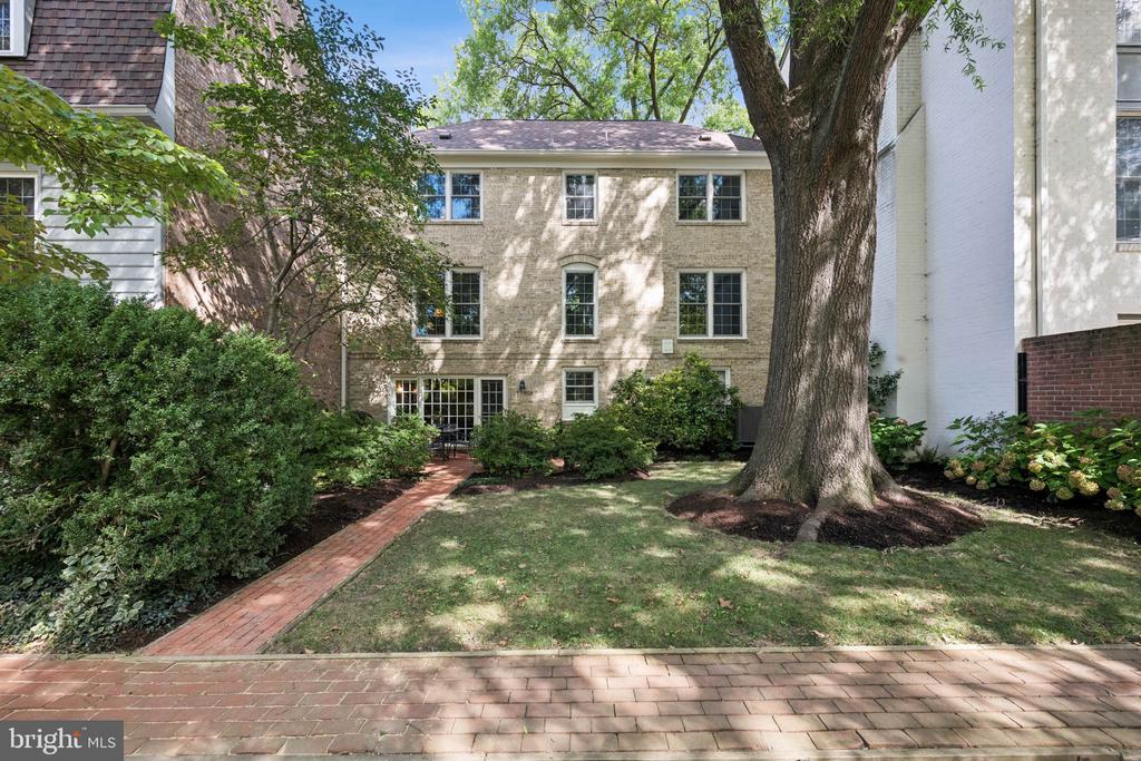 10906 WICKSHIRE WAY Unit: F-4