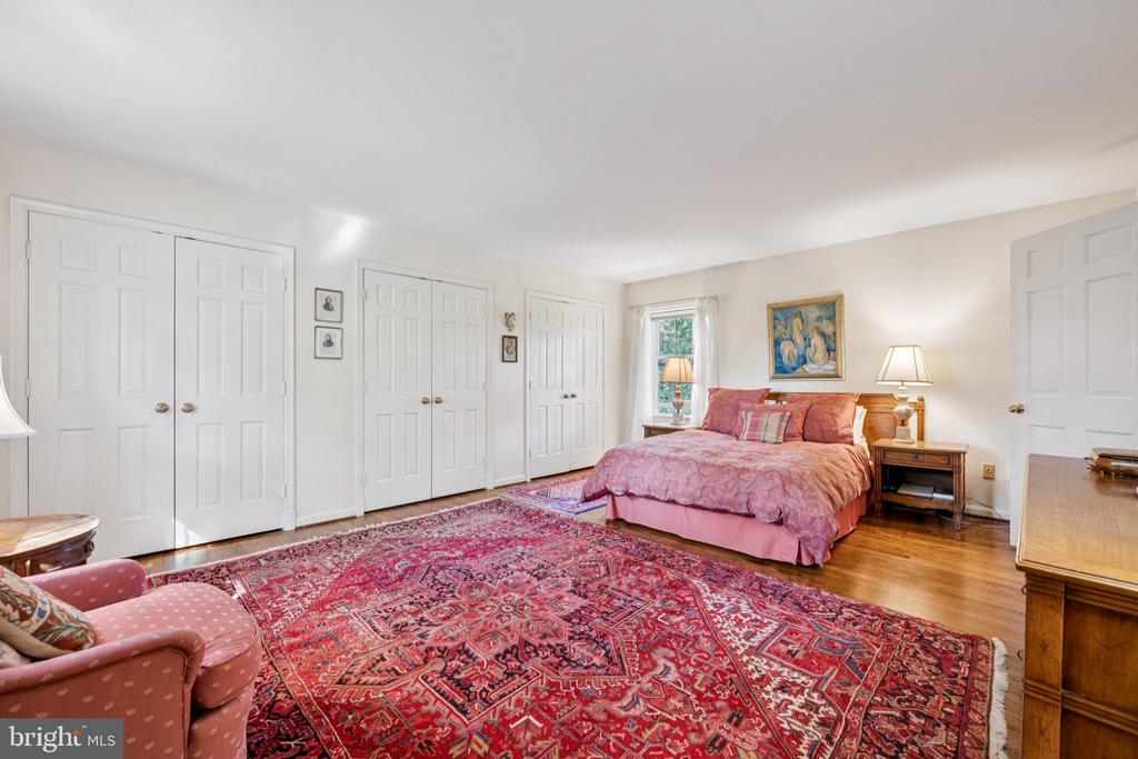 10906 WICKSHIRE WAY Unit: F-4
