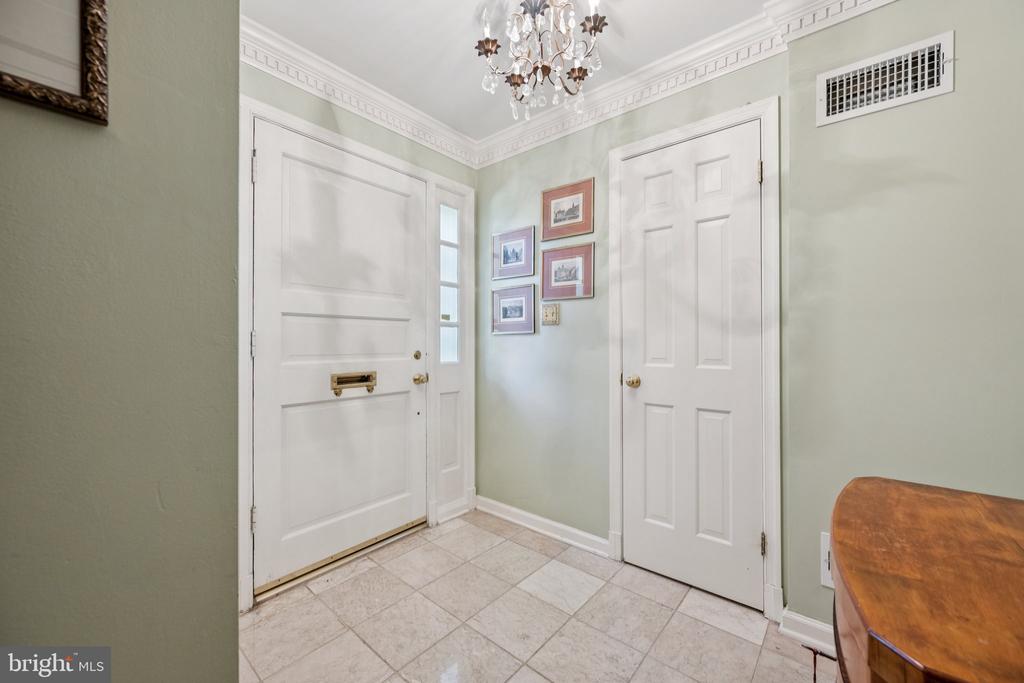 10906 WICKSHIRE WAY Unit: F-4