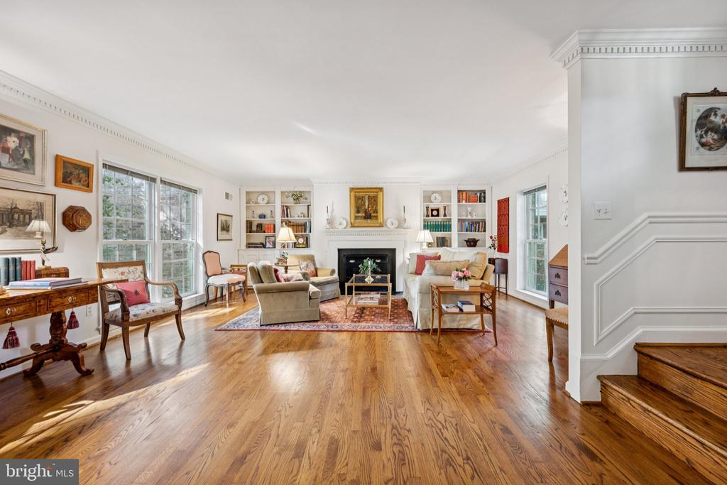 10906 WICKSHIRE WAY Unit: F-4