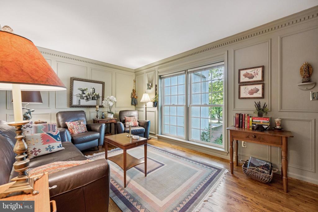 10906 WICKSHIRE WAY Unit: F-4