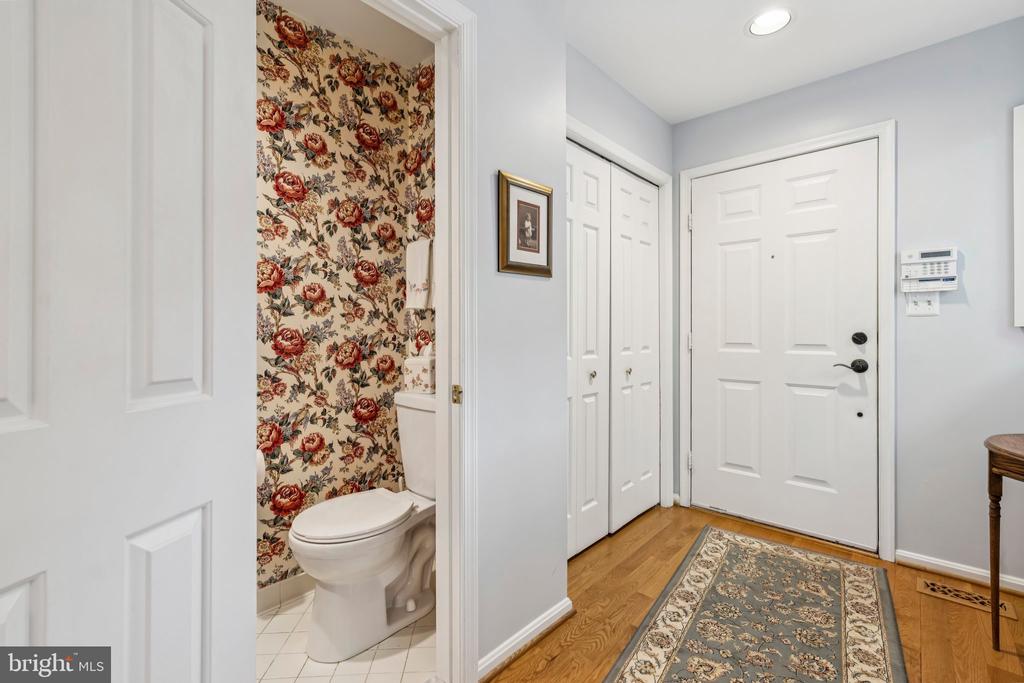 8656 FOUNTAIN VALLEY DRIVE