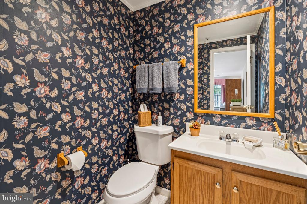 8656 FOUNTAIN VALLEY DRIVE