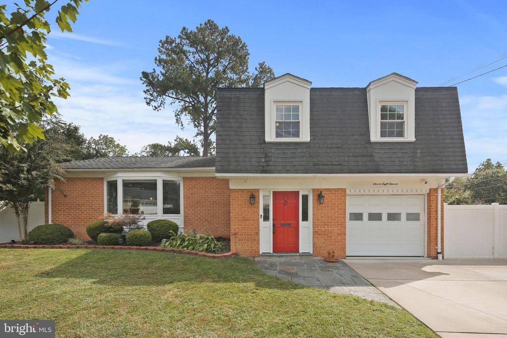 11811 COLDSTREAM