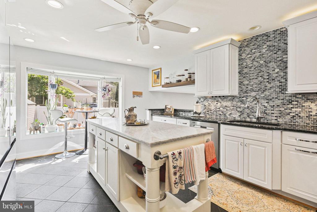 11811 COLDSTREAM