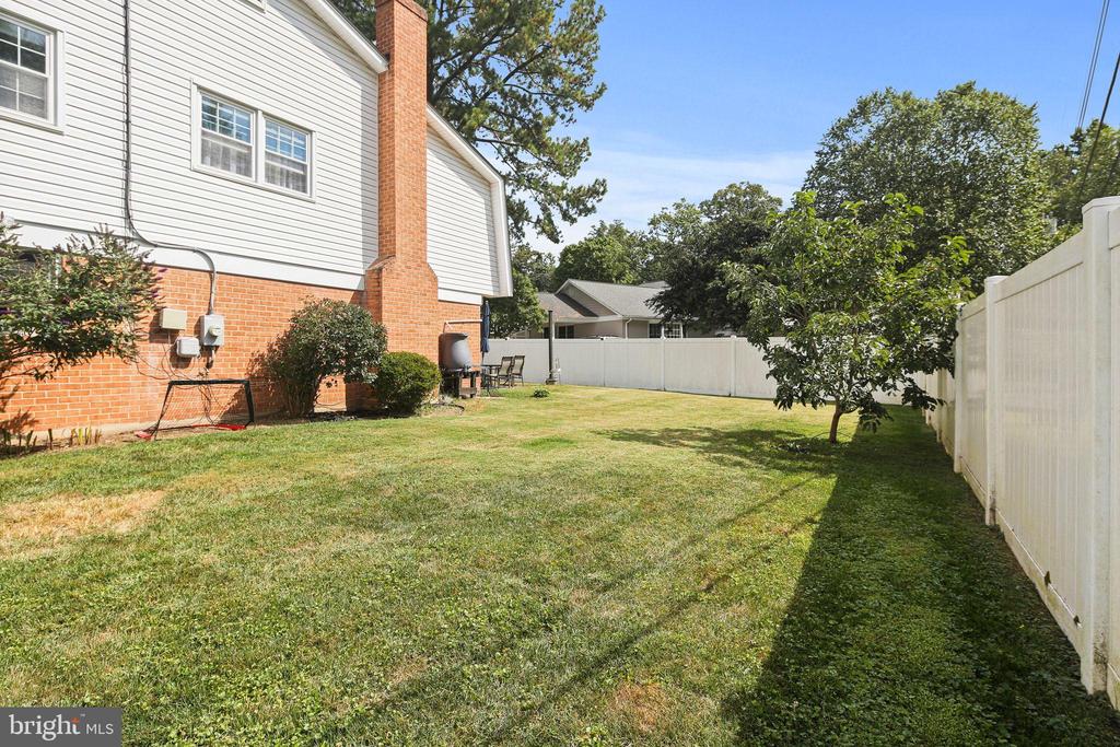 11811 COLDSTREAM