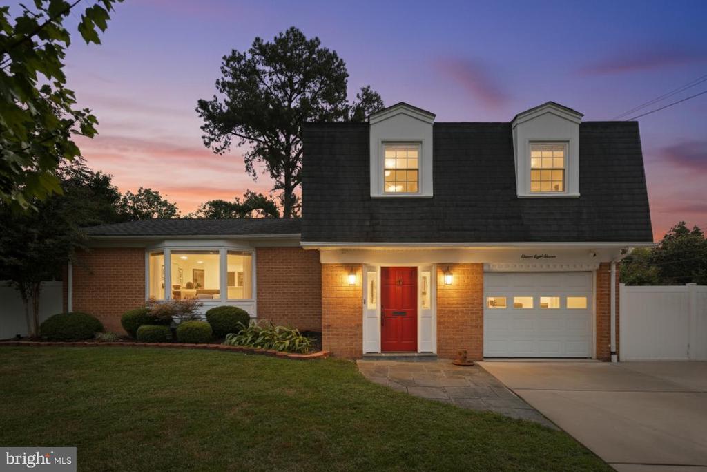 11811 COLDSTREAM