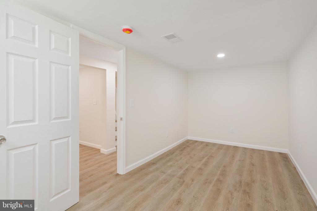 12608 FARNELL DRIVE