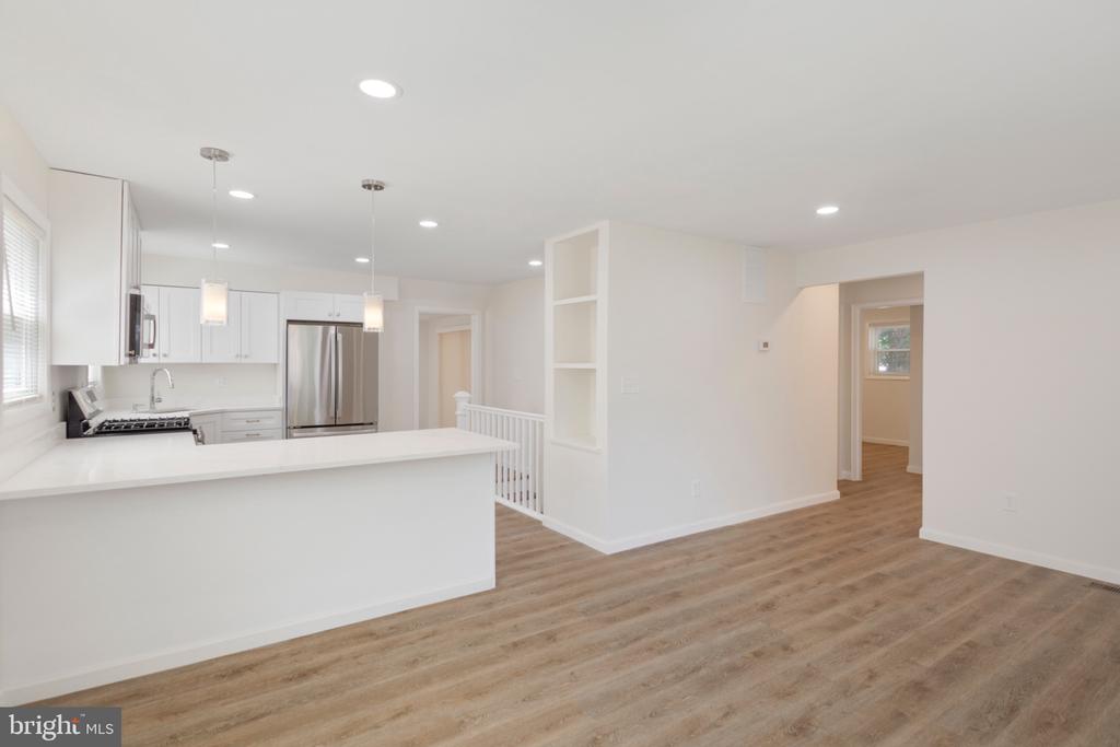 12608 FARNELL DRIVE