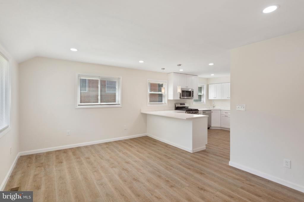 12608 FARNELL DRIVE