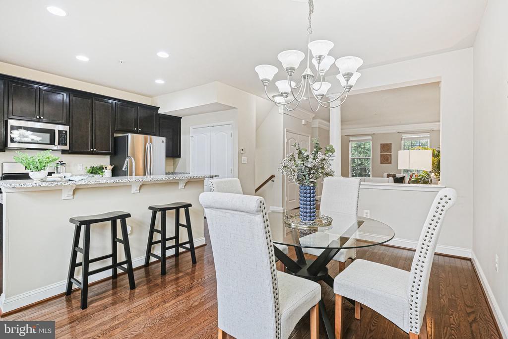 12553 HORSESHOE BEND CIRCLE