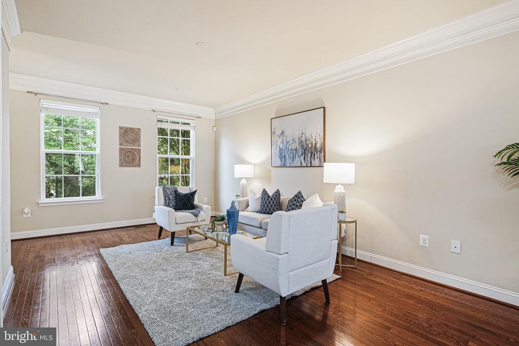 12553 HORSESHOE BEND CIRCLE