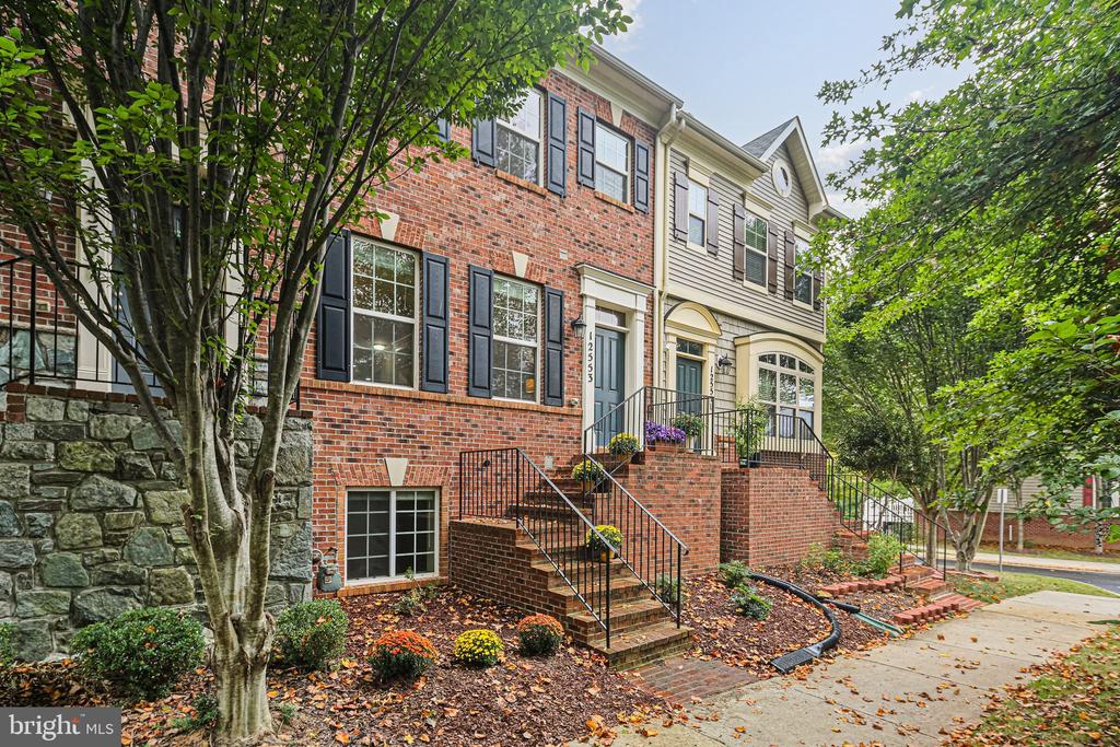 12553 HORSESHOE BEND CIRCLE