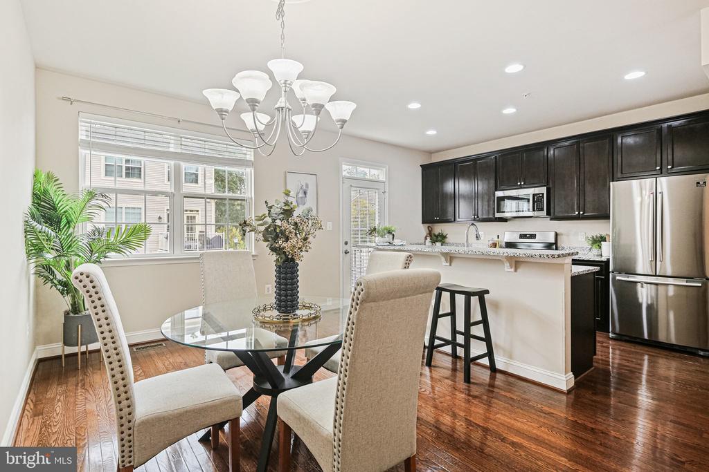 12553 HORSESHOE BEND CIRCLE