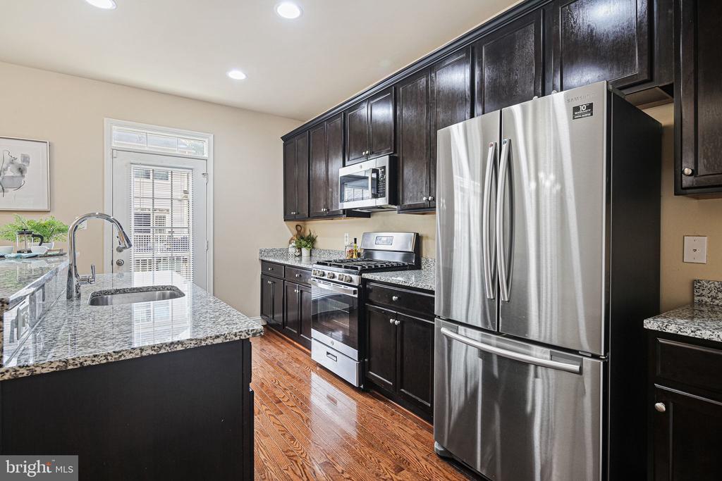 12553 HORSESHOE BEND CIRCLE